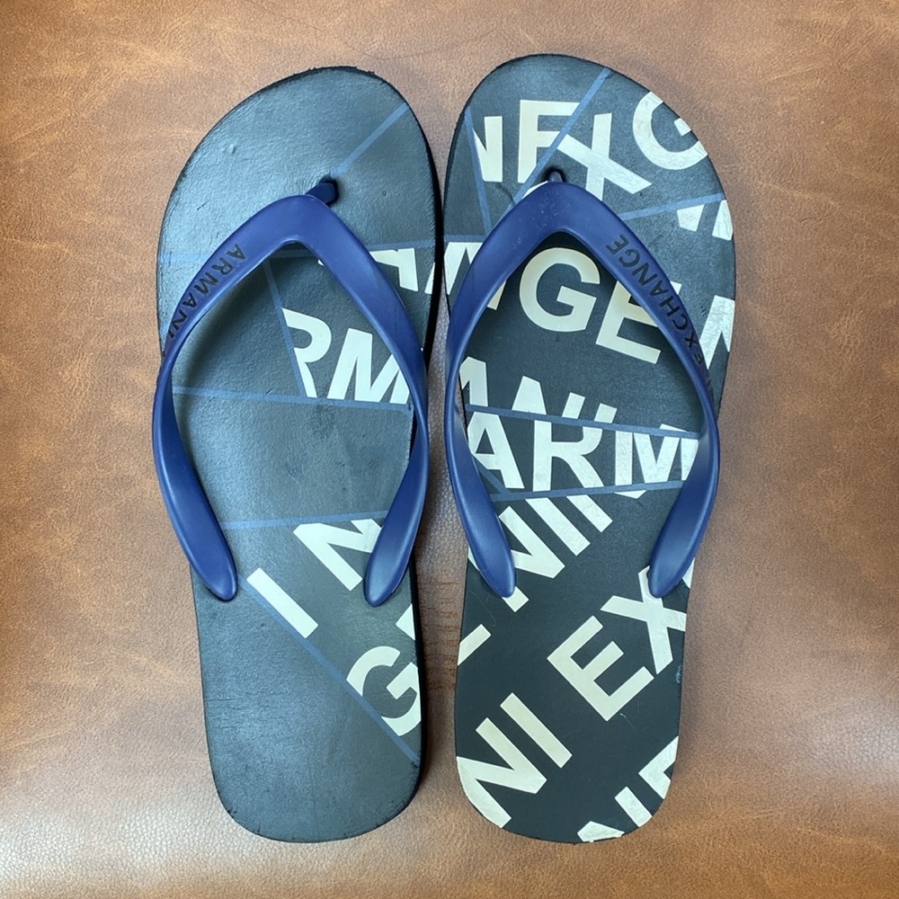 Armani Exchange Men's Black Navy & White Flip Flops Sz 11/12 - Picture 3 of 17